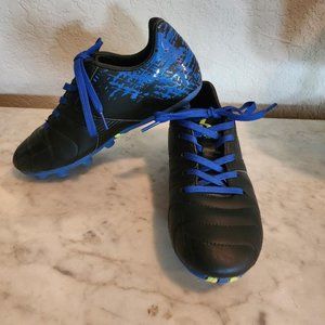 Brava Soccer Cleats Boys Youth Size 3D Blue/Black